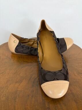 NIB Coach Callie II Ballet Slip On Shoes Brown and Natural Flat Shoes Size 10
